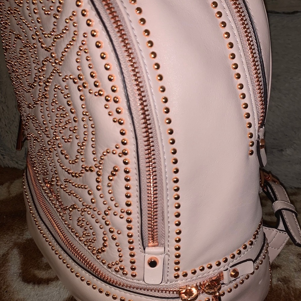 Michael Kors “Rhea Studded” backpack - Picture 5 of 5